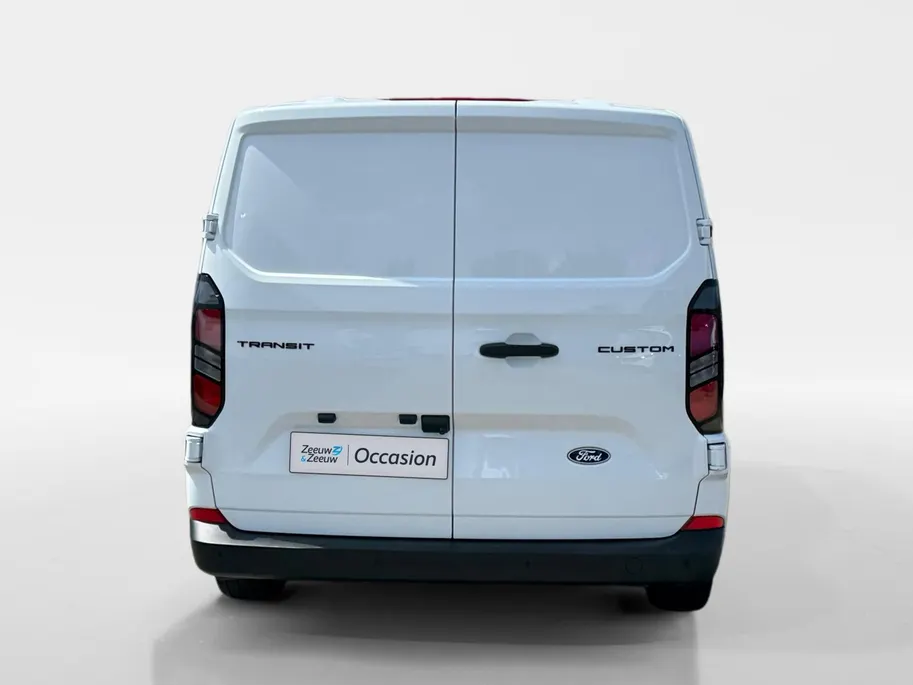 Ford Transit Custom 280 2.0 TDCI L1H1 Trend 110 pk | 3-zits | Airco | Parkeersensoren voor en achter | Apple Car PLay / Android Auto | LED dagrijverlichting |