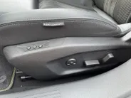 Peugeot 408 1.6 HYbrid GT 225 EAT8 First Edition *Navi*360Camera*Schuif/kanteldak*Trekhaak*Focal Audio*Adapt. Cruise Control* Memory stoel*Elekt. achterklep*Zeer nette auto!