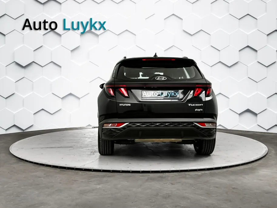 Hyundai Tucson 1.6 T-GDI PHEV 265 PK 4WD | 19'' L.M. Velgen | Adaptieve Cruise Control | Parkeercamera