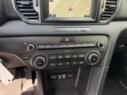 Kia Sportage 1.6 GDI First Edition Achteruitrijcamera | Parkeersensoren | Cruise control | Navi | LM Velgen |