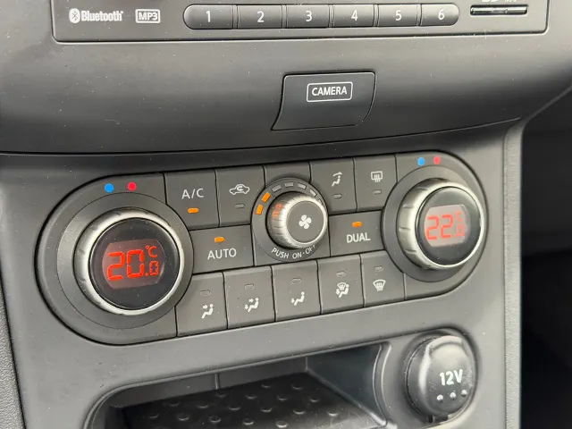 Nissan QASHQAI 1.6 Connect Edition | Panoramadak | 360-Camera | All-Season | Navigatie | Cruise Control