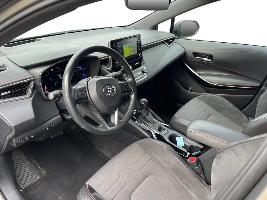 Toyota Corolla Touring Sports 1.8 Hybrid Executive Virtual Display | 2022 | 50.000 km | Automaat