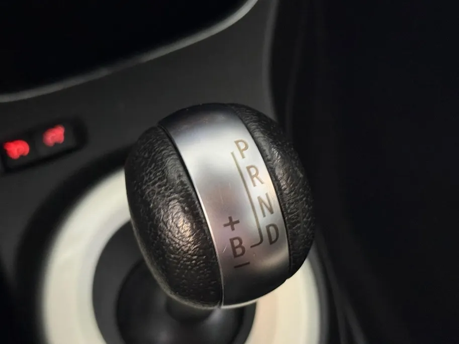 Renault Twingo Z.E. R80 Intens *Automaat*Navi+Camera*Cruise*Climate*Hoge instap*Kleine Draaicirkel!
