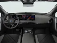 BMW iX xDrive45 101 kWh