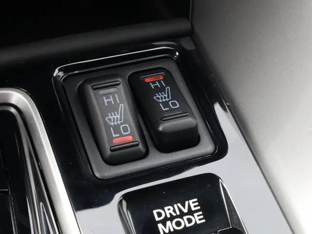 Mitsubishi Eclipse Cross 2.4 PHEV Executive AdaptiveCruise | Apple/AndroidAuto | AllSeaso