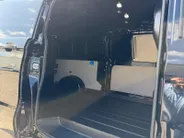 Ford E-Transit Custom 340 L2H1 Limited 71 kWh | Direct Leverbaar | 0,99% Financiering | 352km WLTP Rijbereik | AGR-Stoelen | Driver assistance pack ultimate | 17inch lichtmetalen velgen | Laadvloer bescherming