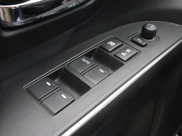 Suzuki S-Cross 1.4 BoosterJet Style Hybrid All Seasons | 360 camera | Leder