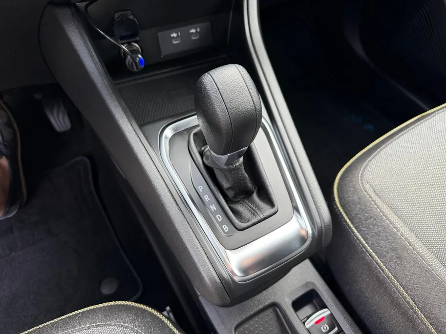 Renault Captur 1.6 E-Tech full hybrid 145 techno | Automaat | Navigatie | Trekhaak | Camera & Dashcam | Apple Carplay & Android Auto | Cruise & Climate Control | 12 Maanden BOVAG Garantie