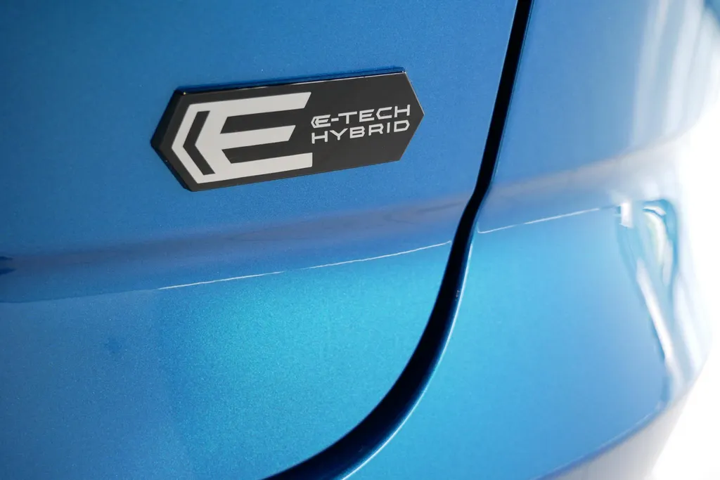 Renault Austral techno Full Hybride E-Tech 200 | op voorraad | Profiteer nu van €4.000,- Zeeuw & Zeeuw voorraadkorting |