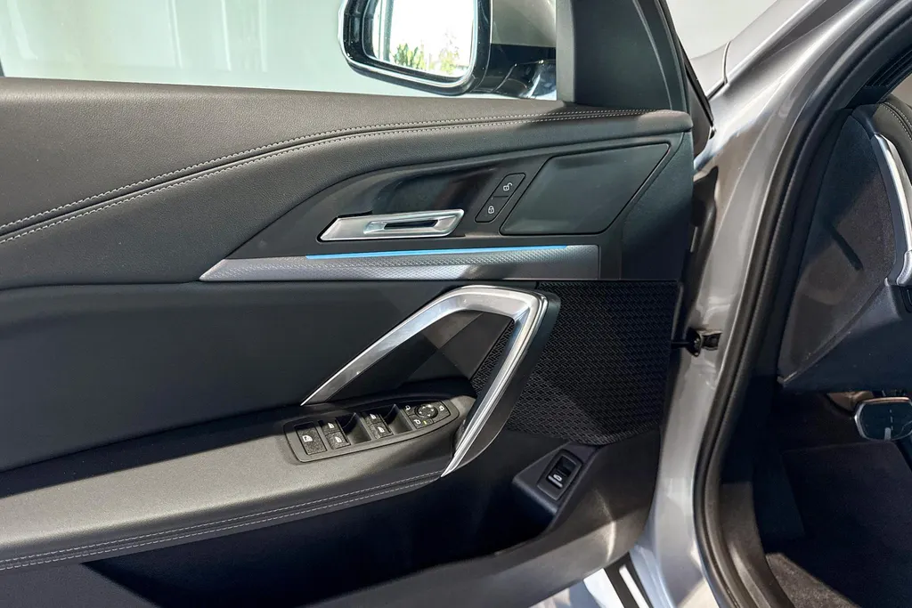 BMW iX1 eDrive20 67 kWh