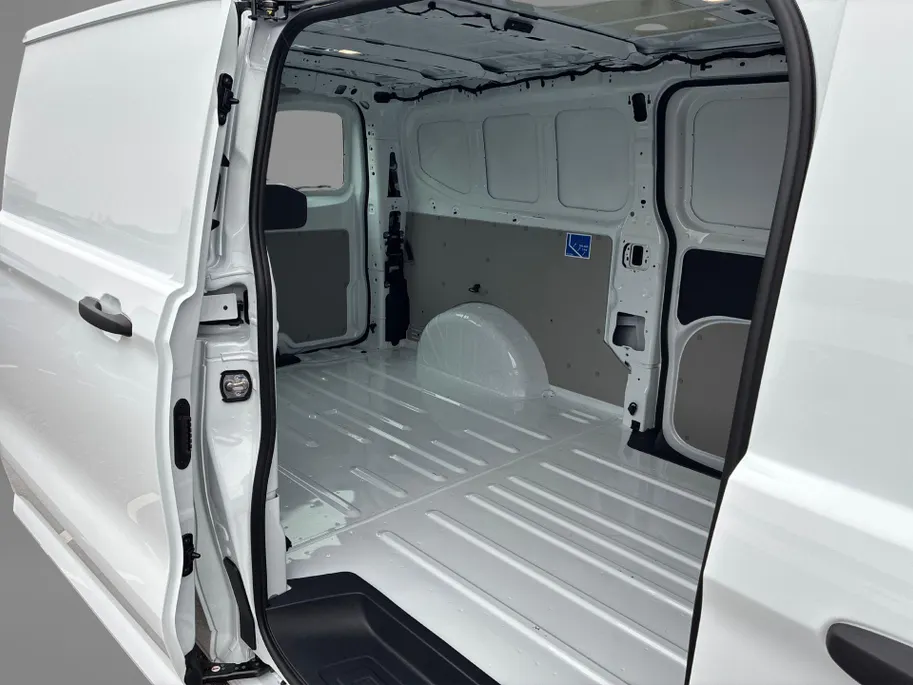 Volkswagen Bedrijfswagens Transporter 2.0TDi 110pk Bestelwagen L2 · Apple Carplay / Android Auto · Schuifdeur links en rechts · Trekhaak · Bijrijdersbank ·
