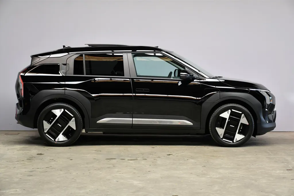 Kia EV3 58,3 kWh 204pk Plus Advanced