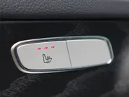 Mercedes-Benz GLC 300e 4MATIC Business Solution AMG l Trekhaak l Stoelverwarming l Achteruitrij camera