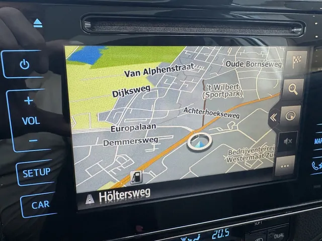 Toyota Auris Touring Sports 1.8 Hybrid Executive | Trekhaak | Panoramadak