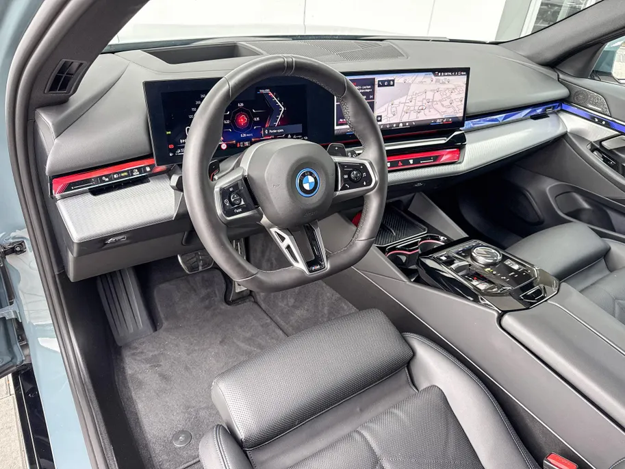 BMW 5 Serie Touring 550e xDrive M-Sport Pro
