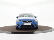 SEAT Ibiza 1.0 EcoTSI 115pk DSG FR Business Connect · Apple/Android Car Play · P-Sensoren · Cruise Control · DAB · 17'' Inch ·