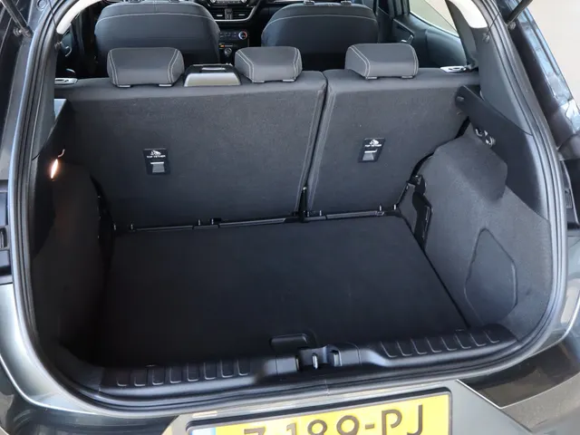 Ford Puma 1.0 EcoBoost Hybrid Titanium | Navigatie | Camera