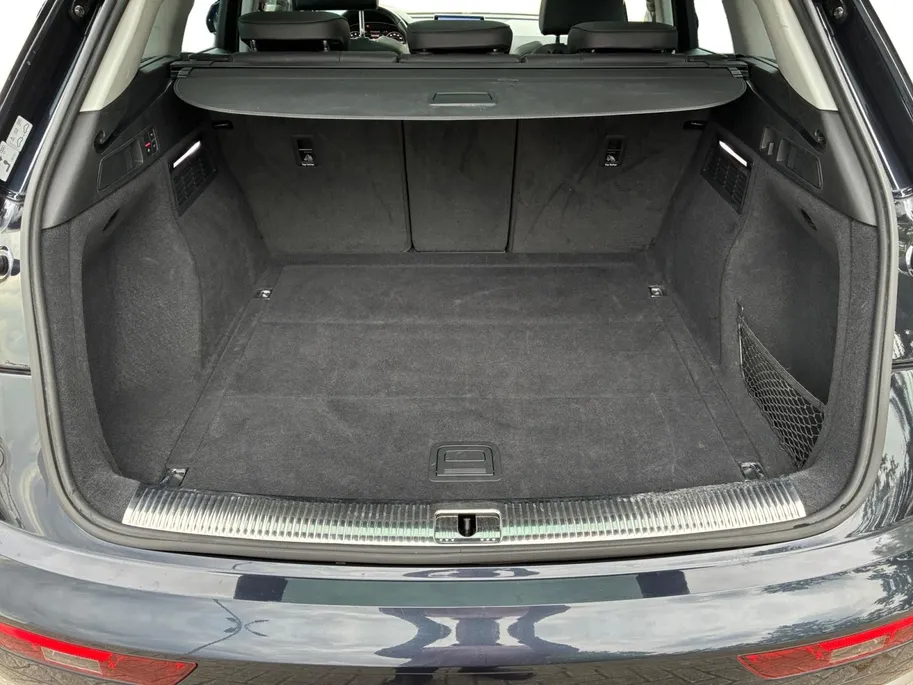 Audi Q5 2.0 TFSI quattro Design Pro Line Plus | SCHUIFKANTELDAK | TREKHAAK