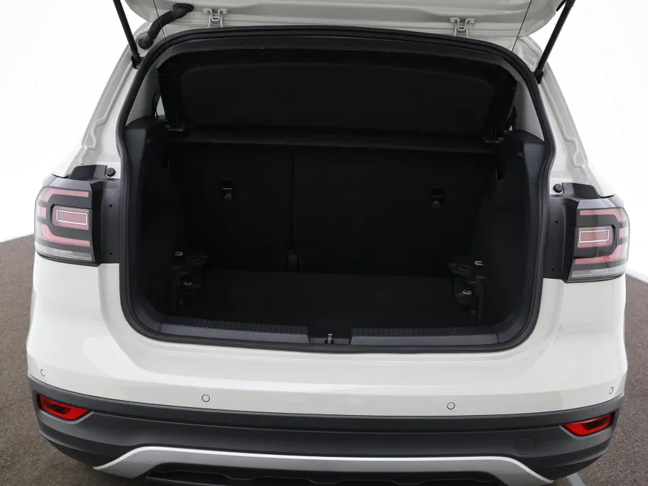 Volkswagen T-Cross 1.5 TSI 150pk DSG Style · Apple/Android Car Play · Stoelverwarming · LED verlichting