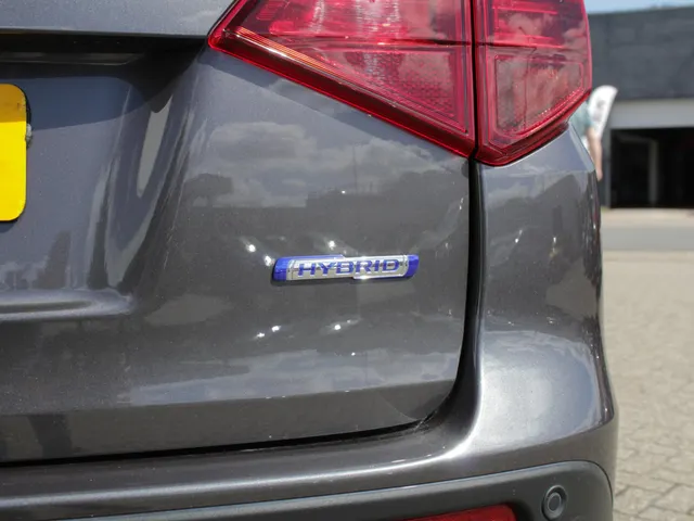 Suzuki Vitara 1.4 Boosterjet Style Smart Hybrid Automaat | Alle kleuren leverbaar!