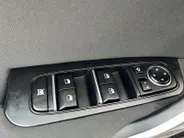 Kia Ceed Sportswagon 1.5 T-GDi DynamicLine | All-Seasonbanden | Apple Carplay / Android Auto | Navigatiesysteem | Parkeersensoren Voor + Achter | Parkeercamera Achter | Licht + Regensensor | Cruise Control | Climate Control | 16'Lichtmetalen velgen