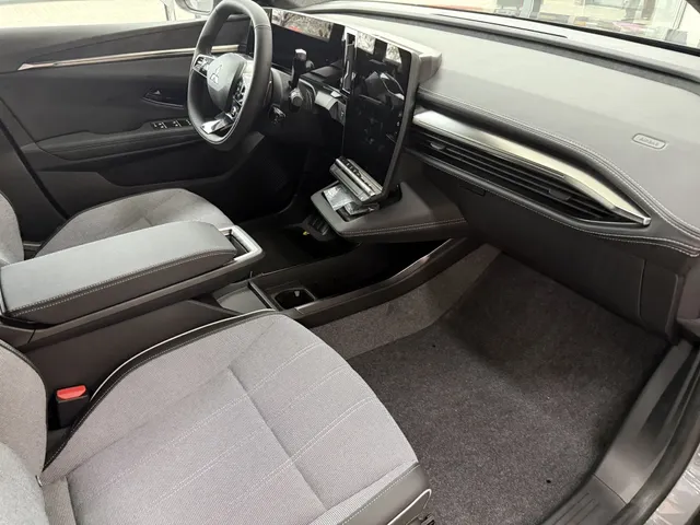 Mitsubishi Eclipse Cross Intense+ 87 kWh