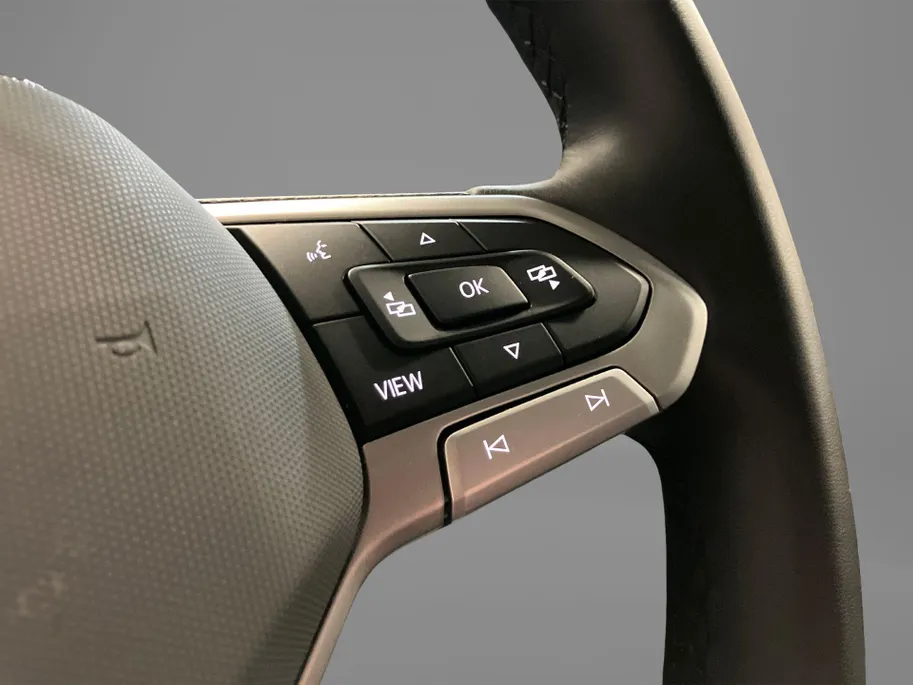 Volkswagen T-Cross 1.0TSI/95PK Goal · Navigatie ·  Stoelverwarming · LED · Apple/Android Car Play · Garantie t/m 25-04-2027