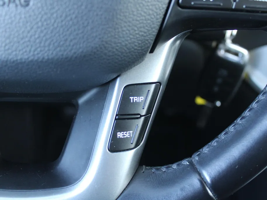 Kia Rio 1.2 CVVT ComfortLine | Apple Carplay/Android Auto | Navi Pioneer  | Airco | Cruise | All seasons | Dealeronderhouden |