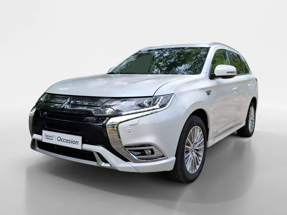 Mitsubishi Outlander 2.4 PHEV Intense | CRUISE | CLIMATE | PDC | STOELVERWARMING |