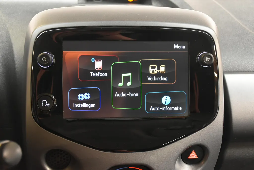 Toyota Aygo 1.0 VVT-i X First I Apple Carplay - Android Auto