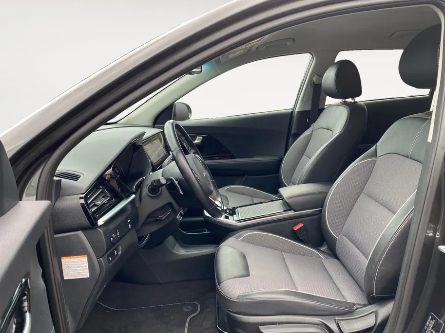 Kia e-Niro Edition 64 kWh | Navigatie | Climate control | Parkeer camera | Stoel + Stuurverwarming