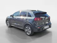 Kia e-Niro DynamicPlusLine 64 kWh | Airco | Navi | Camera | Stoelverwarming | Stuurverwarming | Schuifdak |