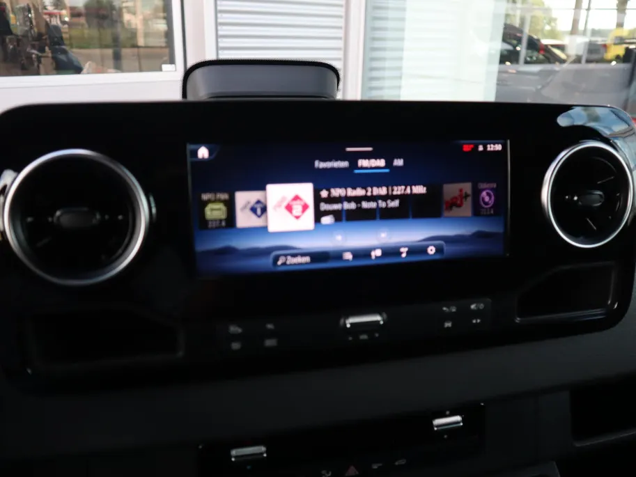 Mercedes-Benz Sprinter 317 CDI L2H2 LED METALLIC