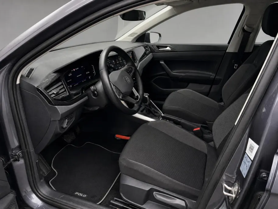 Volkswagen Polo 1.0 TSI 95pk DSG Life Edition · Camera · Apple/Android Car Play · Stoelverwarming · Navigatie · P-Sensoren · 15'' Inch · Garantie t/m 15-07-2028 of 100.000km