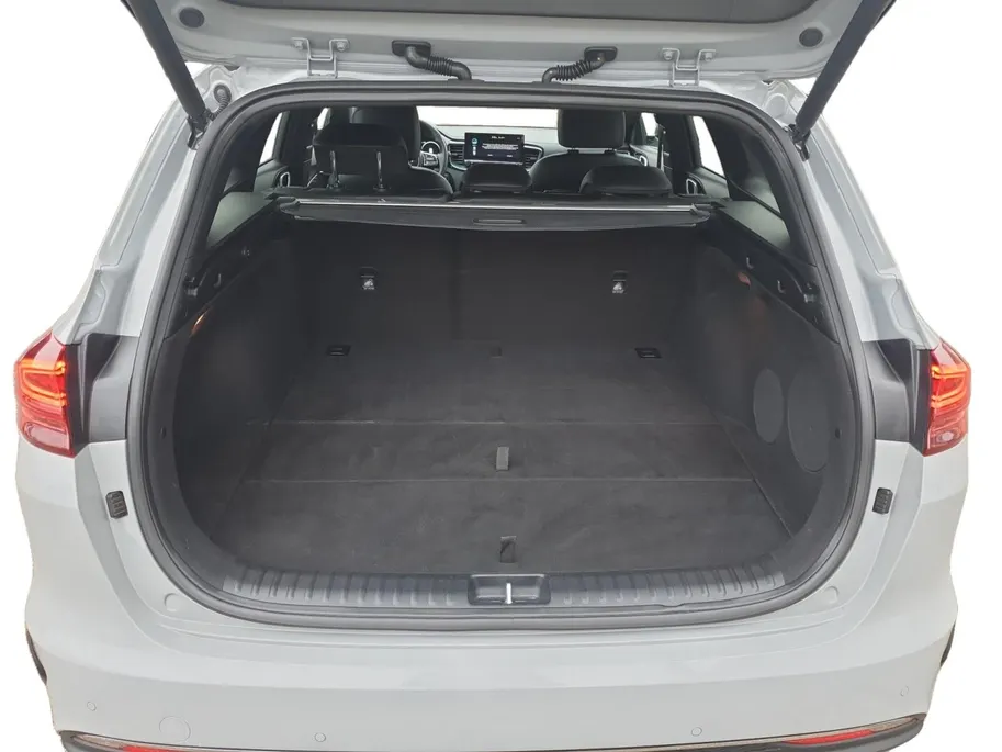 Kia Ceed Sportswagon 1.0T MHEV Design Edition | Stoel en stuurverwarming | Dodehoek detectie |  Navigate | Camera | Parkeersensoren voor en achter | Elektrische achterklep | JBL sound |