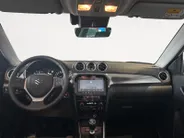 Suzuki Vitara 1.4 Boosterjet Style Smart Hybrid | €2000.- korting | Navigatie | Achteruit rij camera | Stoelverwarming | 10 Jaar Fabr Garantie |