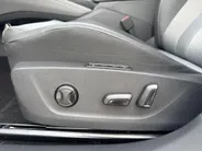 Škoda Enyaq iV Business Edition 85 | 20' inch velgen Neptune | Achterbumper en dorpels in carosseriekleur | Elektrisch wegklapbare trekhaak | 2.500,- inruilpremie!!