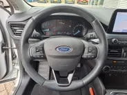 Ford Focus Wagon 1.0 EcoBoost Active Business | Navi | PDC | Cruise | Trekhaak | ECC | Stoel, Stuur, Voorruit verwarming