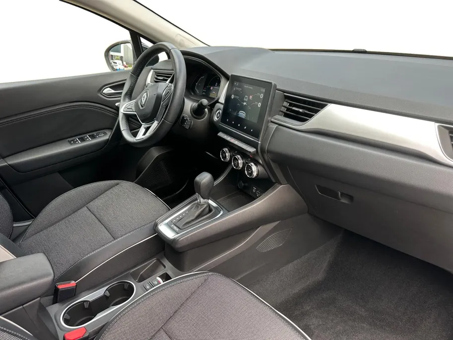Renault Captur 1.6 E-Tech Hybrid 145 Intens | Automaat | Apple Carplay & Android Auto | Camera | Parkeersensoren | LMV | Cruise & Climate Control | 12 Maanden BOVAG Garantie