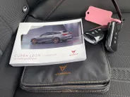 CUPRA Leon Sportstourer 1.4 e-Hybrid VZ Business | 19' LM | Apple Carplay en Android Auto | Climate Control | Cruise Control