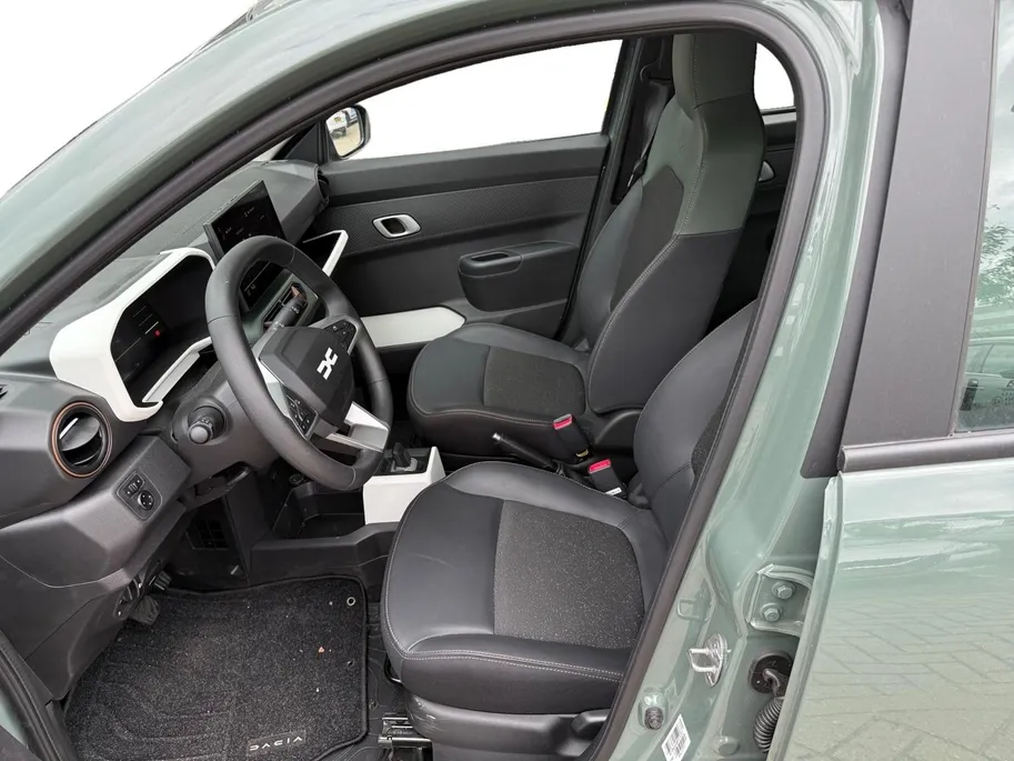 Dacia Spring Extreme 65 26.8 kWh AUTOMAAT CAMERA CRUISE CONTROL APPLE CARPLAY ANDROID AUTO ZEER MOOIE AUTO METEEN RIJDEN