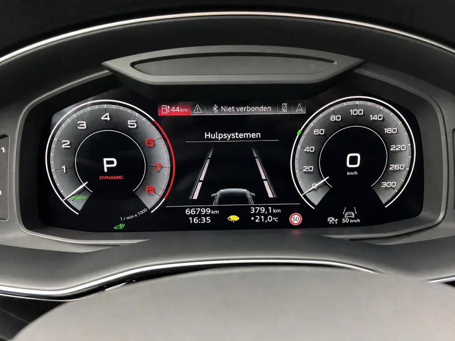 Audi Q8 55 TFSIe 280kW/381PK quattro Pro Line S · Panoramadak · Leder · 360°Camera + Parkeersensoren · Trekhaak ·