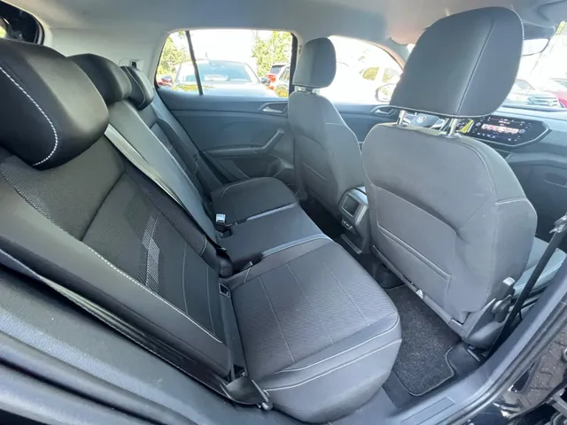Volkswagen T-Cross 1.0 TSI Life AUTOMAAT | APPLE CARPLAY / ANDROID AUTO | 17 INCH | ADAPTIVE CRUISE CONTROL | ALL SEASON BANDEN | 7 DSG | NED. AUTO |