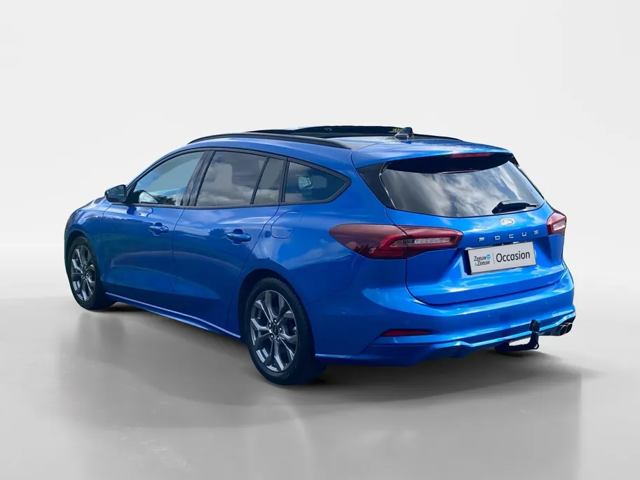 Ford Focus Wagon 1.0 EcoBoost Hybrid ST Line X |Winterpack | Driver Assistancepack | Afn. Trekhaak | Panoramadak | Adaptive Cruisecontrol | Dodehoekdetectie | Camera | 17' Lichtmetaal | B&O Audio |