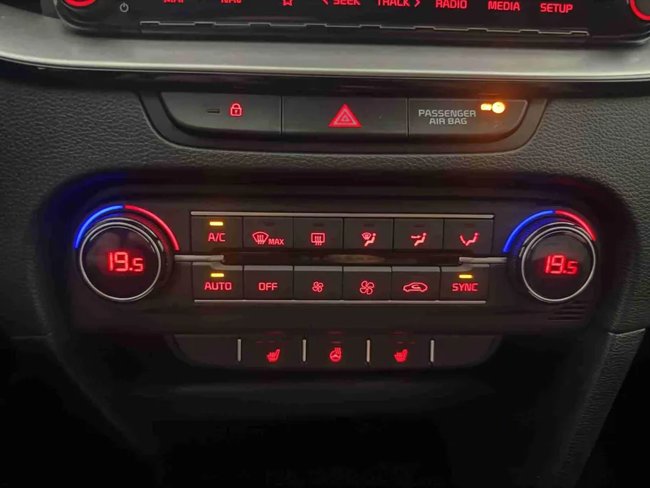 Kia Ceed 1.0 T-GDi 120pk GT-Line Business Edition