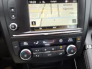 Renault Kadjar 1.2 TCe Limited Automaat | Navigatie | Trekhaak | Dealer onderhouden | 1 jaar garantie