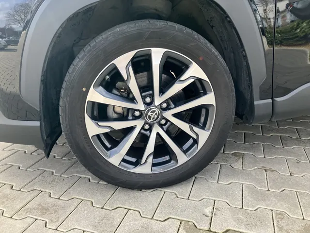 Toyota Corolla Cross 2.0 HP Hybride | Stoel/Stuurverw | Trekhaak | Elek Achterklep