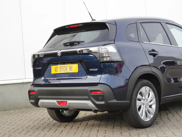 Suzuki S-Cross 1.4 Boosterjet Select Hybrid automaat | Snel rijden!