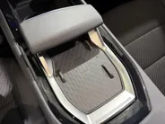 Renault Austral 200PK E-Tech Full Hybrid Esprit Alpine Automaat | 360 Camera | Elektrische Voorstoelen | Climate Control | Stoelverwarming | Digital Cockpit | Apple CarPlay/Android Auto | Lichtmetalen Velgen | Full LED |