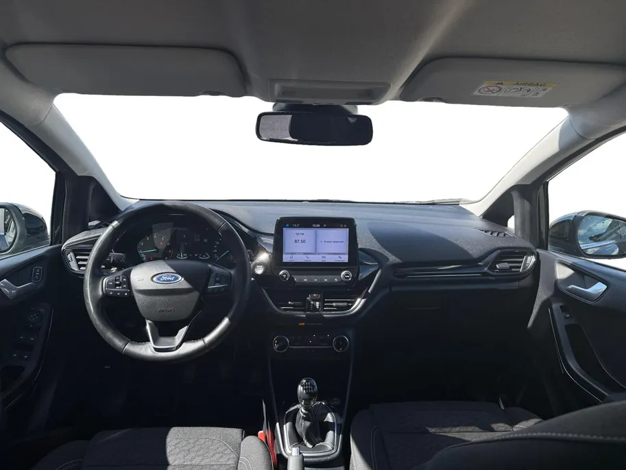 Ford Fiesta 1.0 EcoBoost Hybrid Titanium | Winter Pakket | Apple Carplay & Android Auto | Parkeersensoren achter | Climate Control |